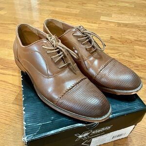 Dress shoes brown